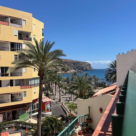 Carmen Beachfront Escape Apartment Los Cristianos  Luaran gambar